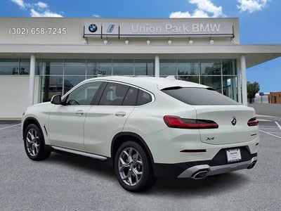 2025 BMW X4 xDrive30i