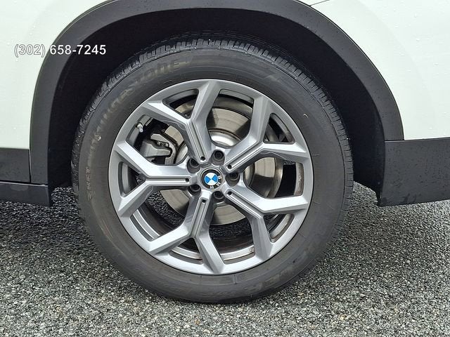 2025 BMW X4 xDrive30i