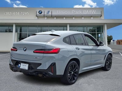 2024 BMW X4 xDrive30i