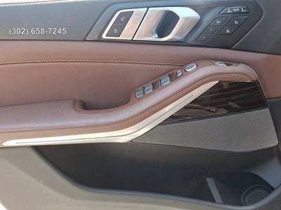 2024 BMW X7 M60i