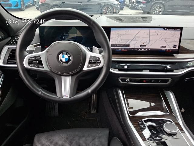 2025 BMW X6 xDrive40i