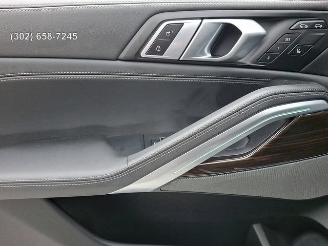 2025 BMW X6 xDrive40i