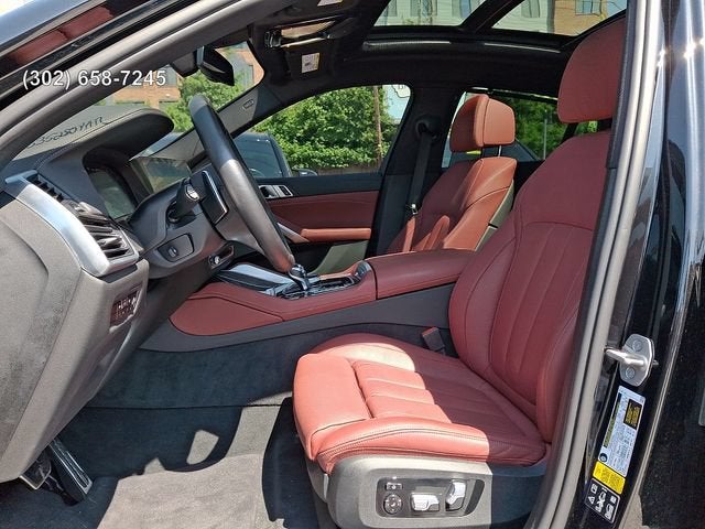 2022 BMW X6 M50i