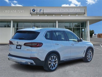 2023 BMW X5 xDrive45e