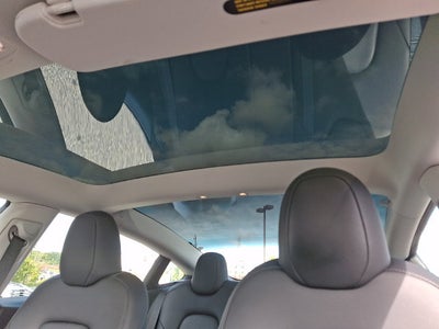 2023 Tesla Model 3 Base