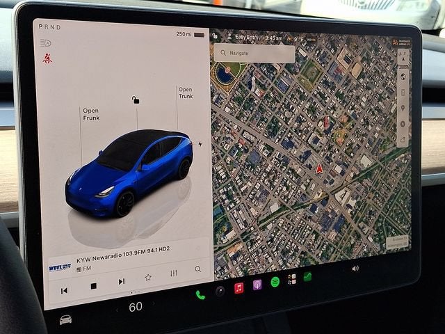2023 Tesla Model Y Performance