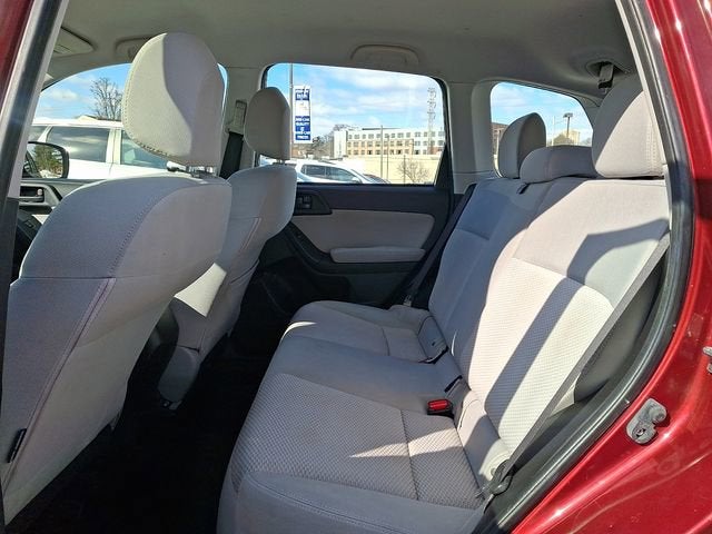 2015 Subaru Forester 2.5i