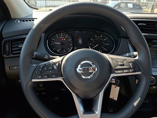 2022 Nissan Rogue Sport S