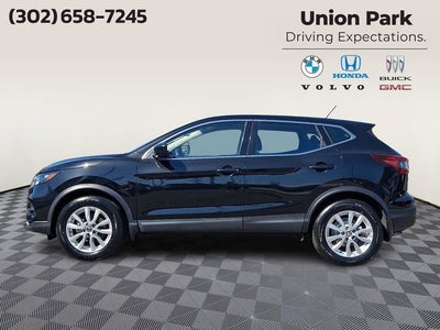 2022 Nissan Rogue Sport S