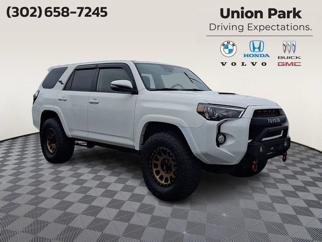 2020 Toyota 4Runner SR5