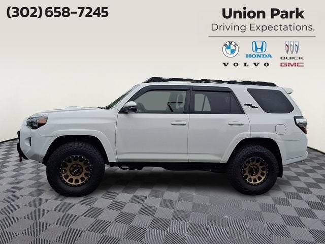2020 Toyota 4Runner SR5