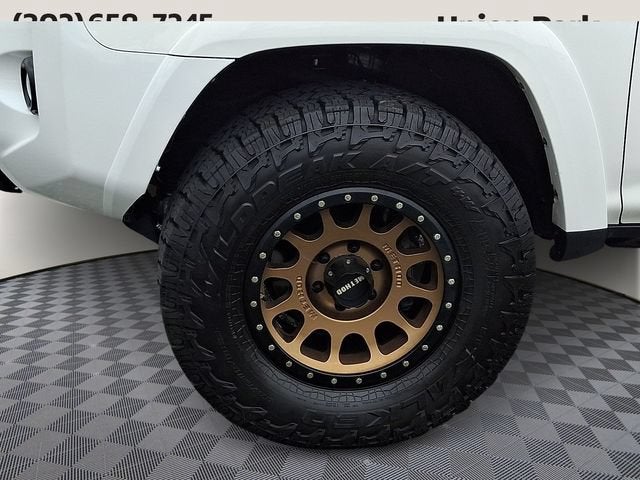 2020 Toyota 4Runner SR5
