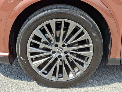 2024 Lexus RX RX 450h+ Luxury