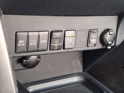 2018 Toyota RAV4 Hybrid LE Plus