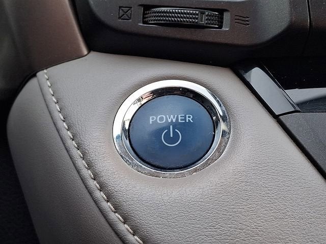 2018 Toyota RAV4 Hybrid LE Plus