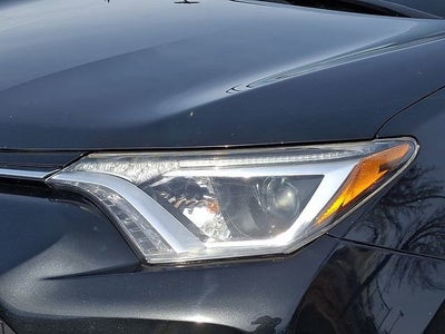 2018 Toyota RAV4 Hybrid LE Plus