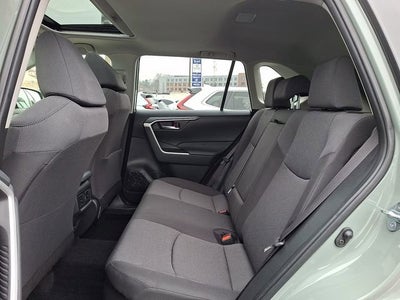 2023 Toyota RAV4 Hybrid XLE