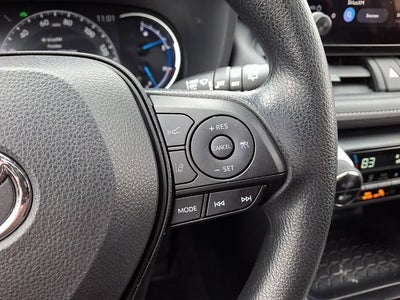 2023 Toyota RAV4 Hybrid XLE