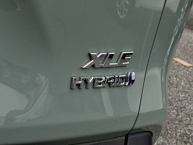 2023 Toyota RAV4 Hybrid XLE