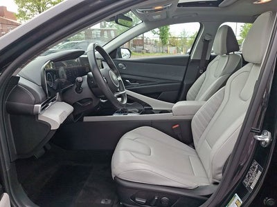 2024 Hyundai Elantra Limited