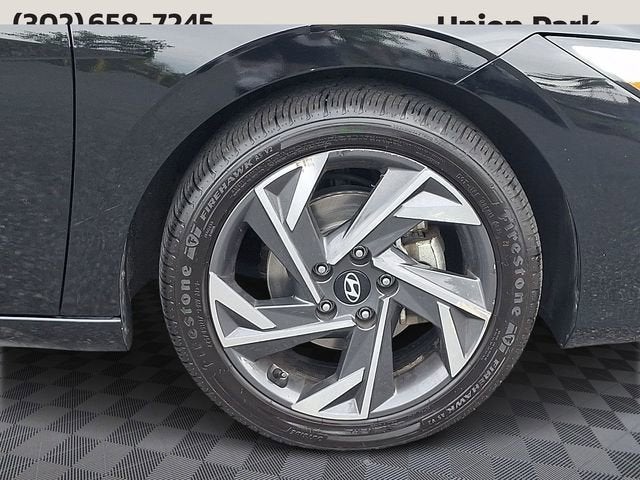 2024 Hyundai Elantra Limited