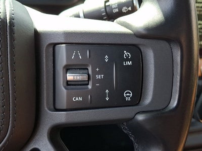 2023 Land Rover Defender 130 X-Dynamic SE