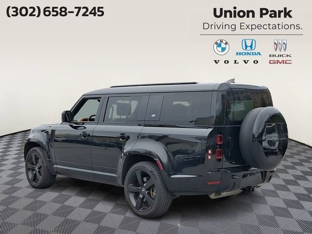 2023 Land Rover Defender 130 X-Dynamic SE
