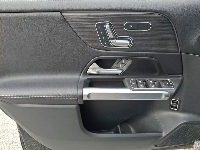 2023 Mercedes-Benz GLB GLB 250