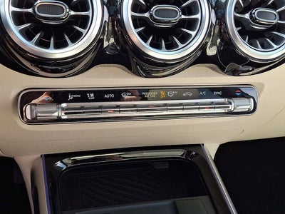 2024 Mercedes-Benz GLB 250 4MATIC®