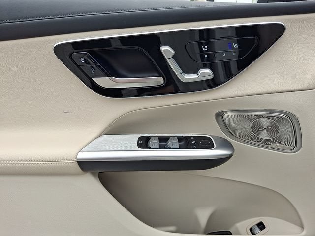 2023 Mercedes-Benz GLC GLC 300