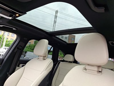 2023 Mercedes-Benz GLC GLC 300