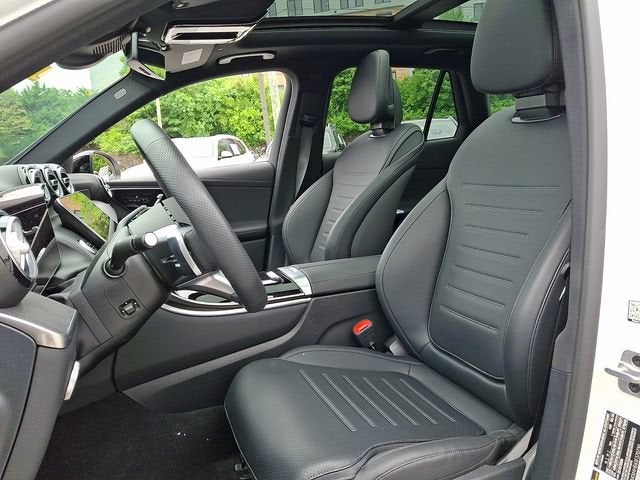 2025 Mercedes-Benz GLC 300 4MATIC® SUV