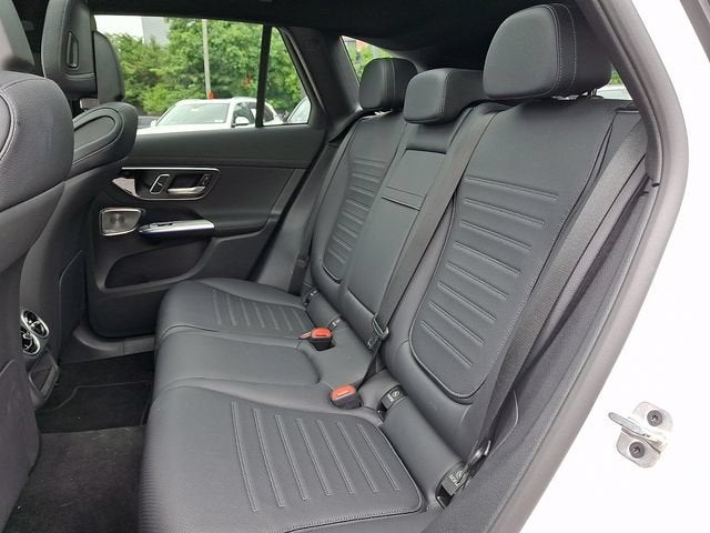 2025 Mercedes-Benz GLC 300 4MATIC® SUV