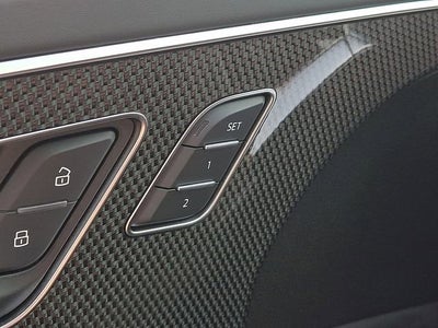 2023 Audi SQ8 Prestige