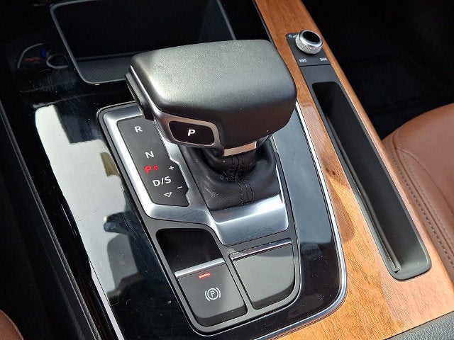 2022 Audi Q5 Premium 45 TFSI S line quattro S tronic