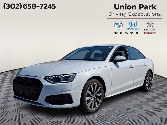 2022 Audi A4 Premium Plus 40 TFSI quattro S tronic
