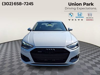 2022 Audi A4 Premium Plus 40 TFSI quattro S tronic