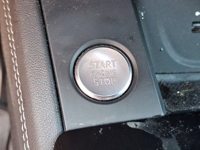 2022 Audi A4 Premium Plus 40 TFSI quattro S tronic
