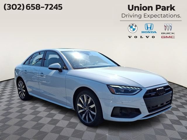 2022 Audi A4 Premium Plus 40 TFSI quattro S tronic