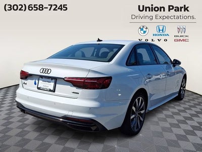 2022 Audi A4 Premium Plus 40 TFSI quattro S tronic