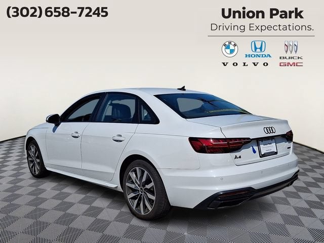 2022 Audi A4 Premium Plus 40 TFSI quattro S tronic
