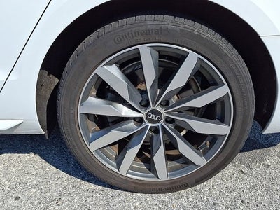 2022 Audi A4 Premium Plus 40 TFSI quattro S tronic