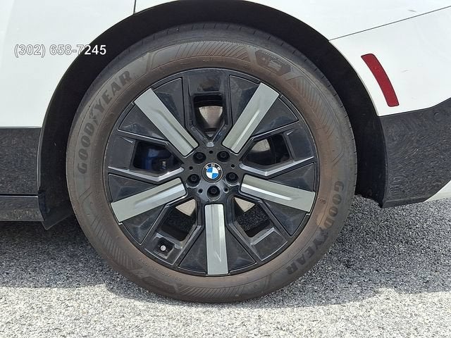2023 BMW iX M60