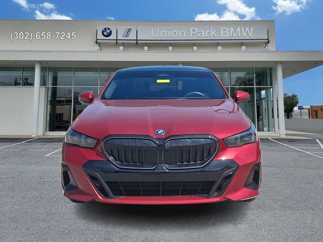 2025 BMW 5 Series 550e xDrive