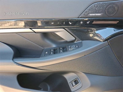 2025 BMW 5 Series 530i xDrive