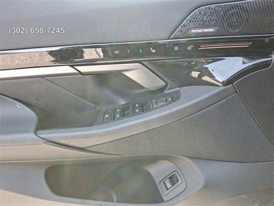 2025 BMW 5 Series 530i xDrive