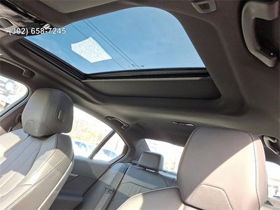 2025 BMW 5 Series 530i xDrive