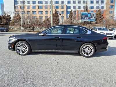 2025 BMW 5 Series 530i xDrive