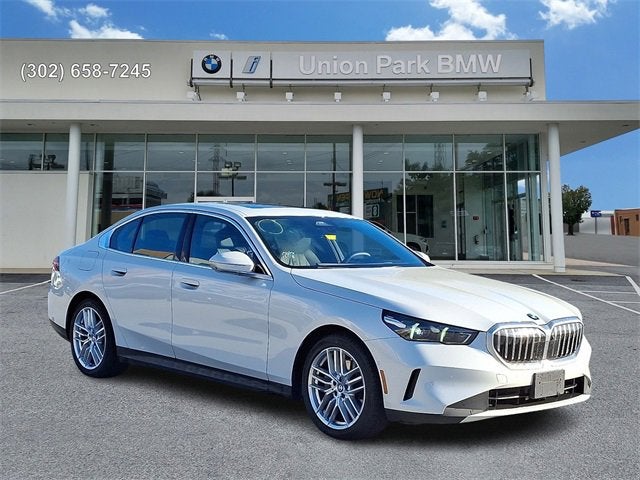 2025 BMW 5 Series 540i xDrive