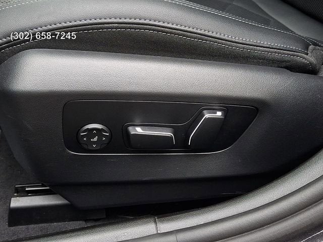 2025 BMW 5 Series 540i xDrive